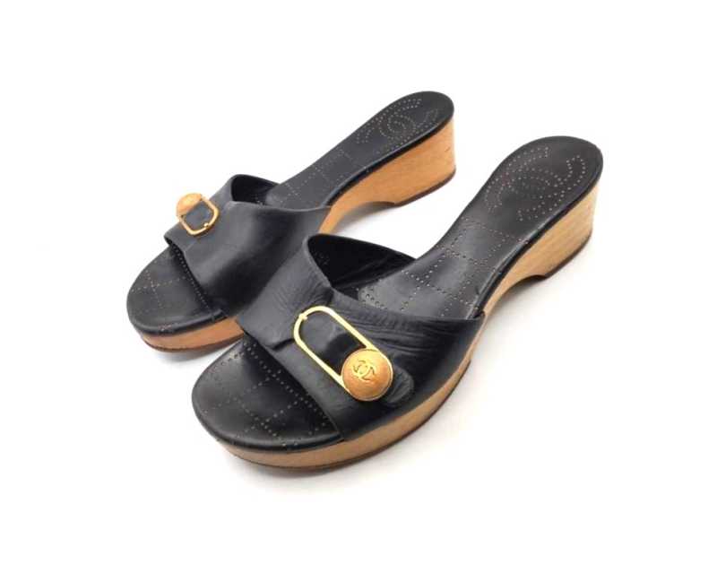 シャネル買取 レザー ウッド サンダル